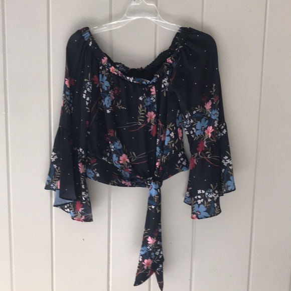 Parker Off The Shoulder Floral Blouse - Picture 3 of 7